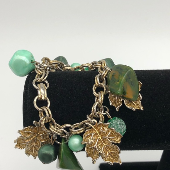 Bakelite Beaded Bracelet - Picture 2 of 12